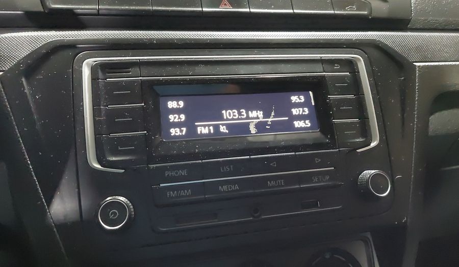 Volkswagen Gol 1.6 SEDAN Sedan 2017