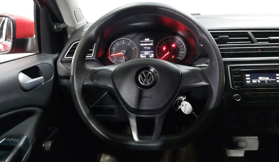 Volkswagen Gol 1.6 SEDAN Sedan 2017