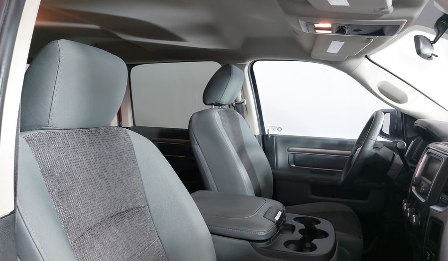 Ram 2500 5.7 HEMI SPORT CREW CAB 4X4 V8 6AT Pickup 2018