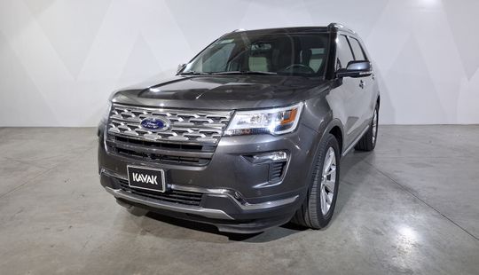 Ford • Explorer