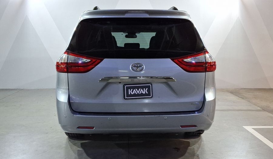 Toyota Sienna 3.5 LIMITED AT Minivan 2016