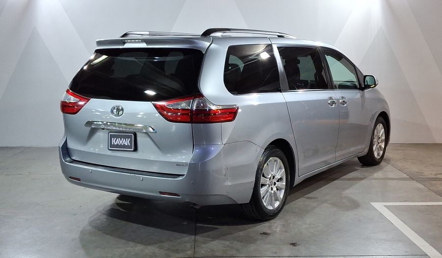 Toyota Sienna 3.5 LIMITED AT Minivan 2016
