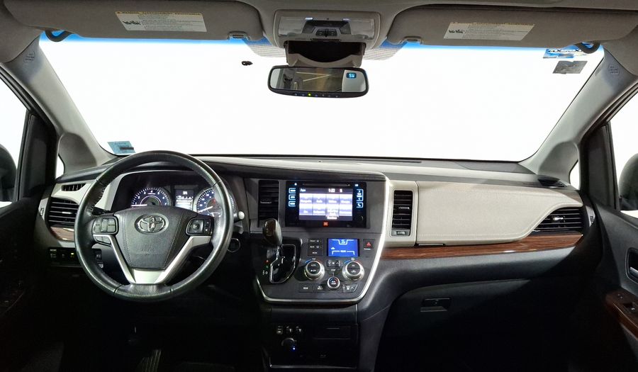 Toyota Sienna 3.5 LIMITED AT Minivan 2016