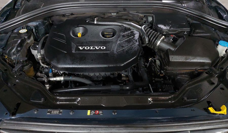 Volvo Xc60 2.0 KINETIC AT Suv 2014