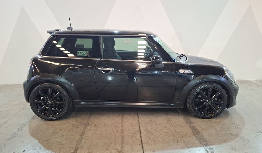 Mini Cooper S 1.6 COOPER ALL BLACK AT Hatchback 2013