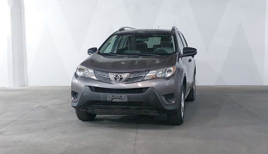Toyota • RAV4