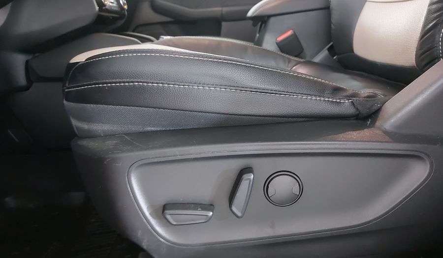Ford Escape 2.5 HEV TITANIUM CVT Suv 2022