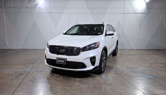 Kia • Sorento