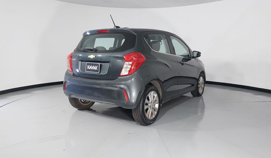 Chevrolet Spark 1.4 LTZ C MT Hatchback 2017