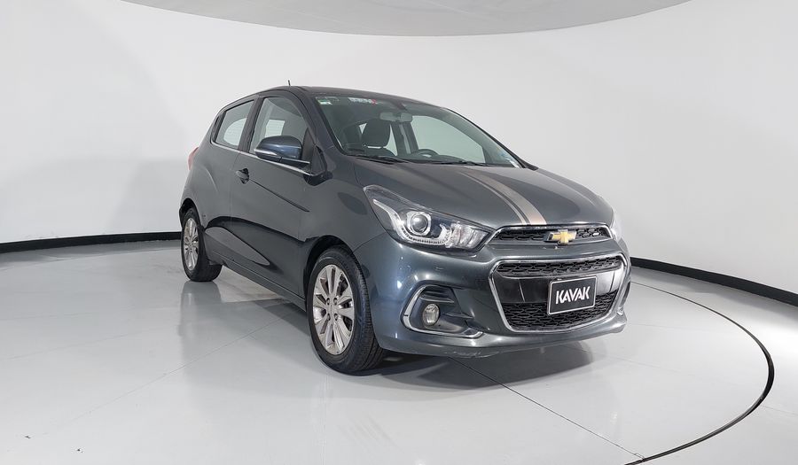 Chevrolet Spark 1.4 LTZ C MT Hatchback 2017
