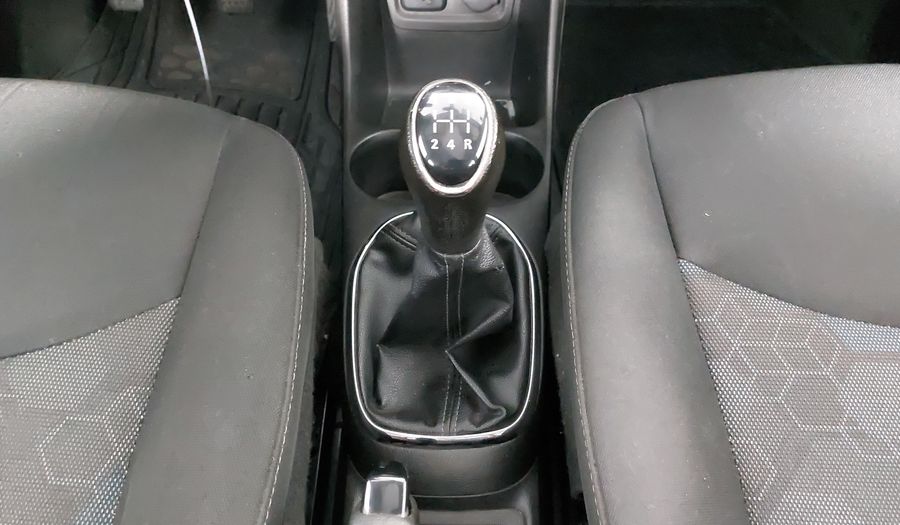 Chevrolet Spark 1.4 LTZ C MT Hatchback 2017