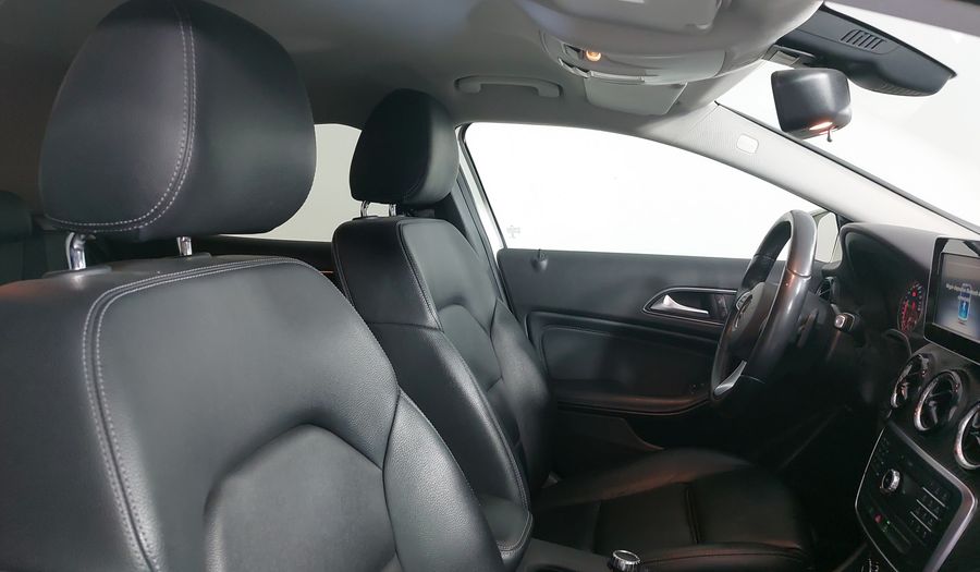 Mercedes Benz Clase Gla 1.6 GLA 200 DCT Suv 2018