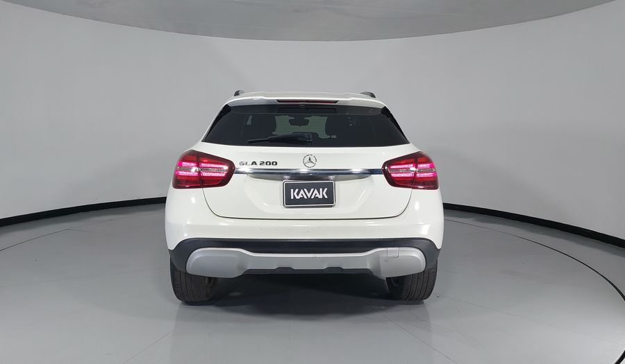Mercedes Benz Clase Gla 1.6 GLA 200 DCT Suv 2018