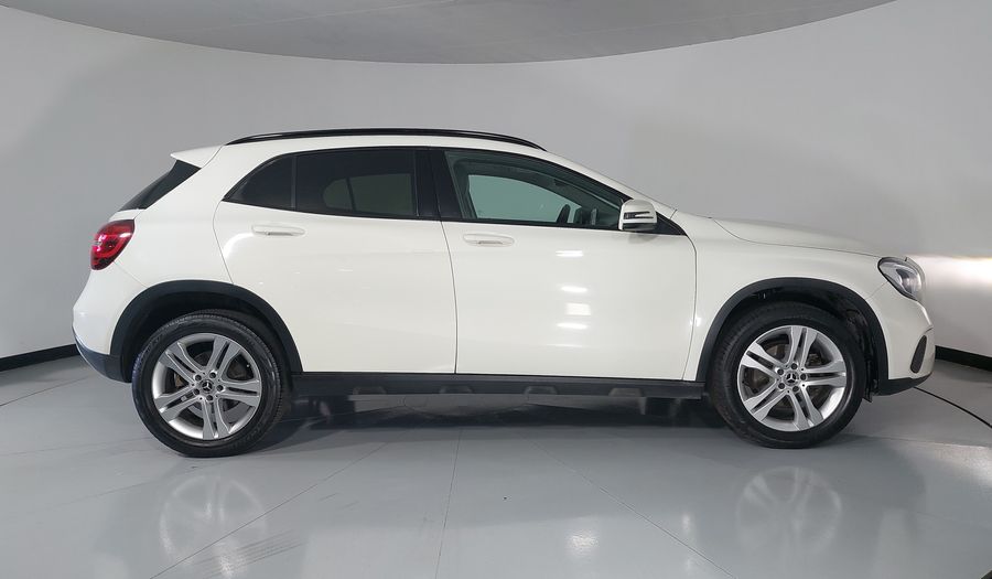 Mercedes Benz Clase Gla 1.6 GLA 200 DCT Suv 2018