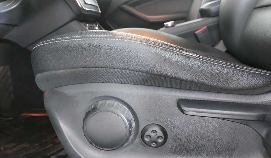 Mercedes Benz Clase Gla 1.6 GLA 200 DCT Suv 2018