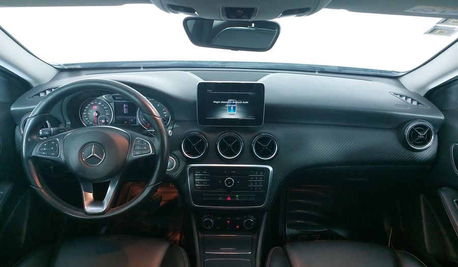 Mercedes Benz Clase Gla 1.6 GLA 200 DCT Suv 2018