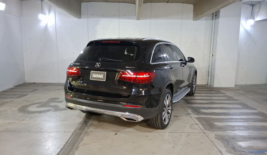 Mercedes Benz Clase Glc 2.0 GLC 300 SPORT AUTO 4WD Suv 2019