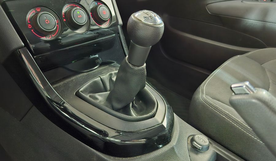 Peugeot 308 1.6 ACTIVE Hatchback 2016
