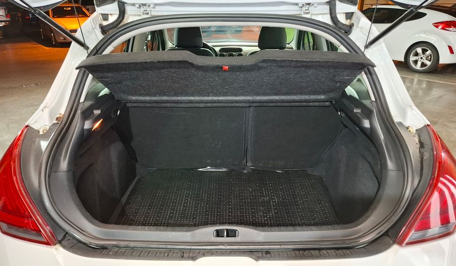 Peugeot 308 1.6 ACTIVE Hatchback 2016
