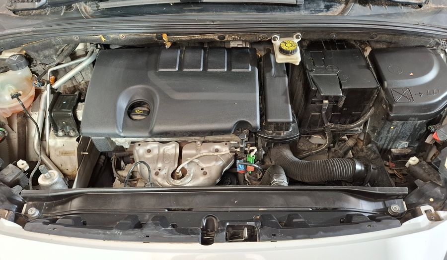 Peugeot 308 1.6 ACTIVE Hatchback 2016