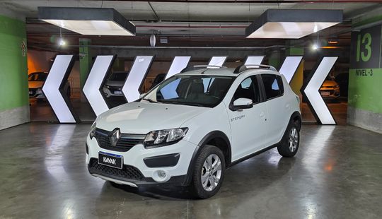 Renault • Sandero Stepway