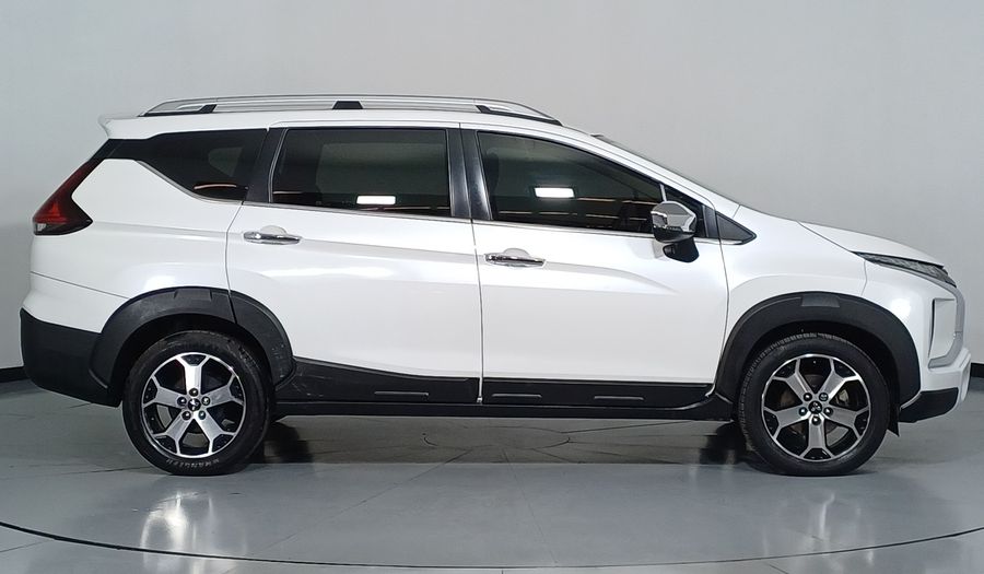 Mitsubishi Xpander 1.5 CROSS AUTO Minivan 2022