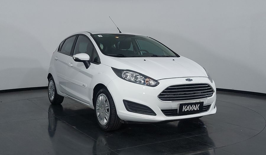 Ford Fiesta SE HATCH Hatchback 2017