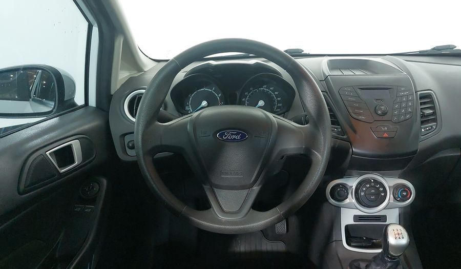 Ford Fiesta SE HATCH Hatchback 2017