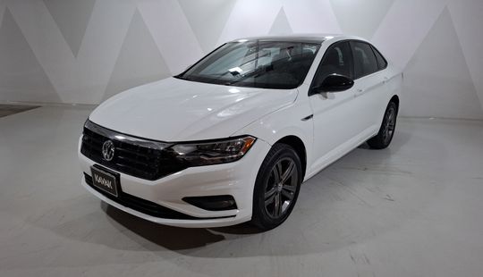 Volkswagen • Jetta