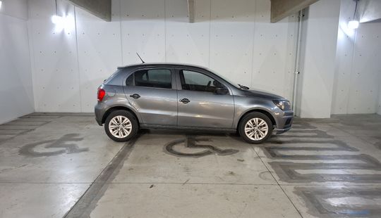 Volkswagen • Gol