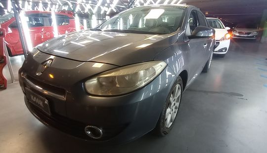 Renault • Fluence