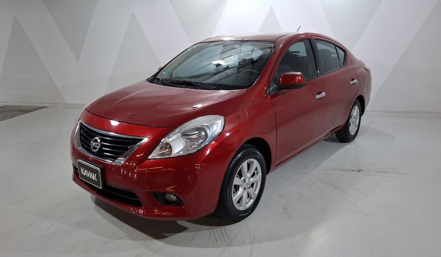 Nissan Versa 1.6 ADVANCE TM AC Sedan 2014