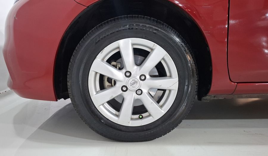 Nissan Versa 1.6 ADVANCE TM AC Sedan 2014
