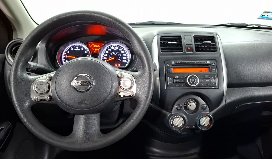 Nissan Versa 1.6 ADVANCE TM AC Sedan 2014