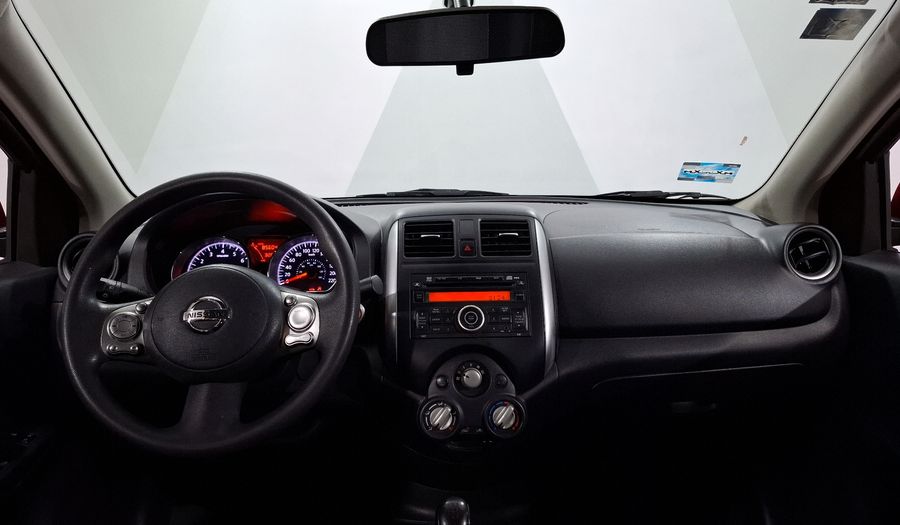 Nissan Versa 1.6 ADVANCE TM AC Sedan 2014