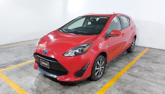 Toyota • Prius C