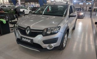 Renault • Sandero