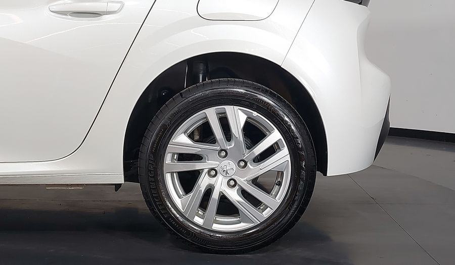 Peugeot 208 ACTIVE Hatchback 2023