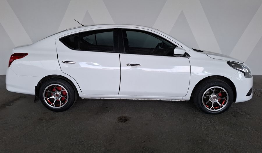Nissan Versa 1.6 SENSE Sedan 2018