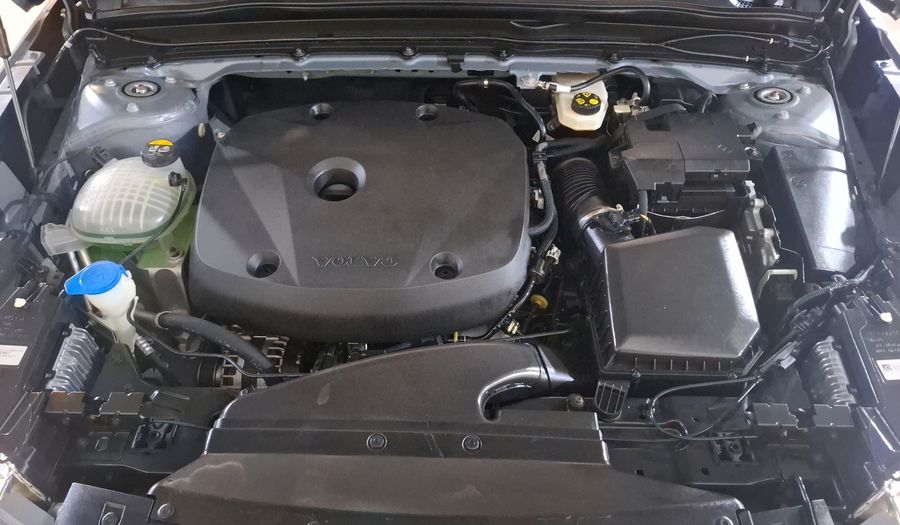 Volvo Xc40 2.0 T4 INSCRIPTION AUTO Suv 2022