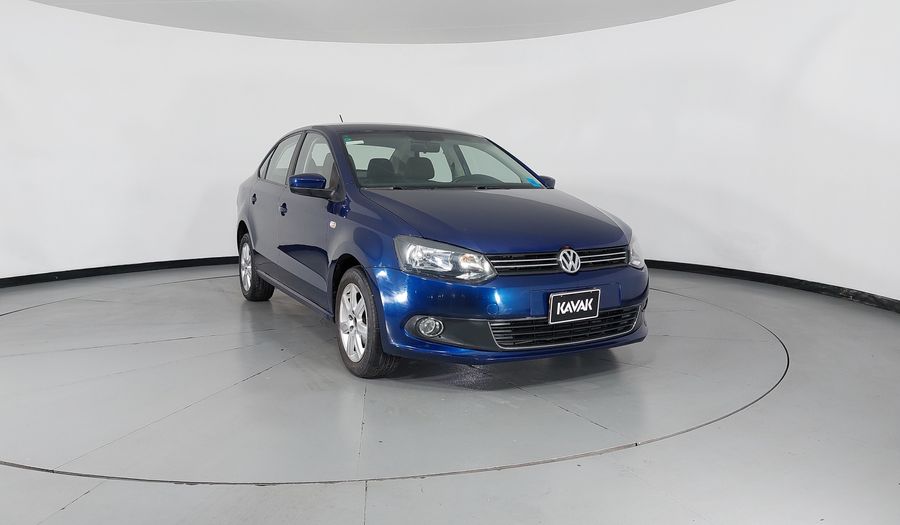 Volkswagen Vento 1.6 HIGHLINE MT Sedan 2014