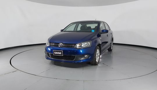 Volkswagen • Vento