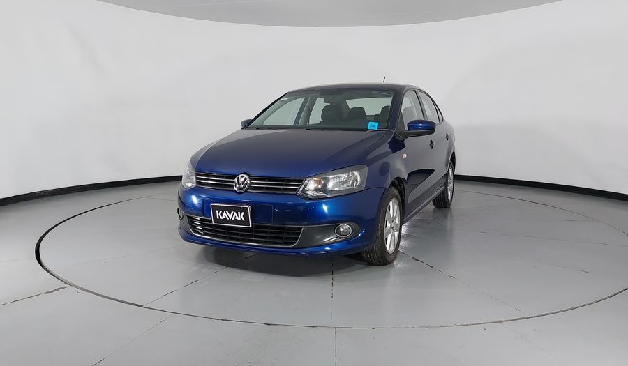 Volkswagen Vento 1.6 HIGHLINE MT Sedan 2014