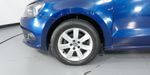 Volkswagen Vento 1.6 HIGHLINE MT Sedan 2014