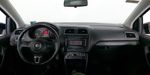 Volkswagen Vento 1.6 HIGHLINE MT Sedan 2014