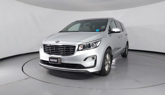 Kia • Sedona