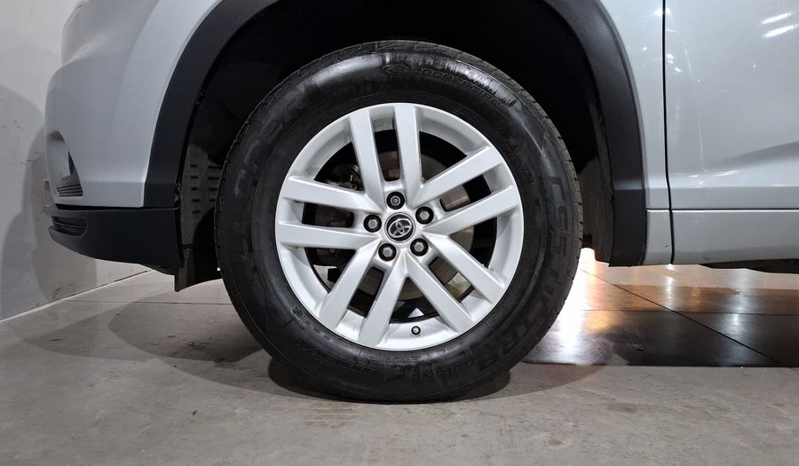 Toyota Highlander 3.5 LE AT Suv 2016