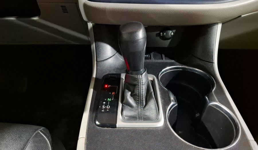 Toyota Highlander 3.5 LE AT Suv 2016