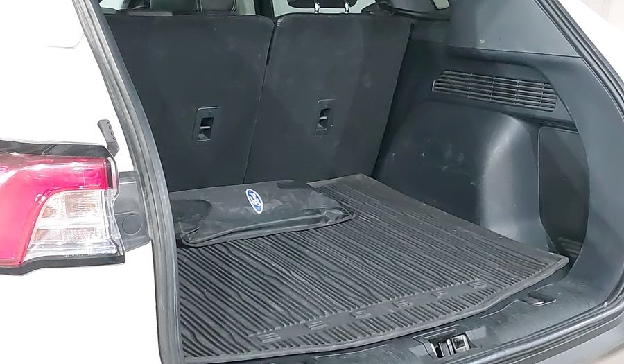 Ford Escape 2.5 HEV SEL LIMITED CVT Suv 2022