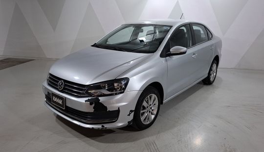 Volkswagen • Vento